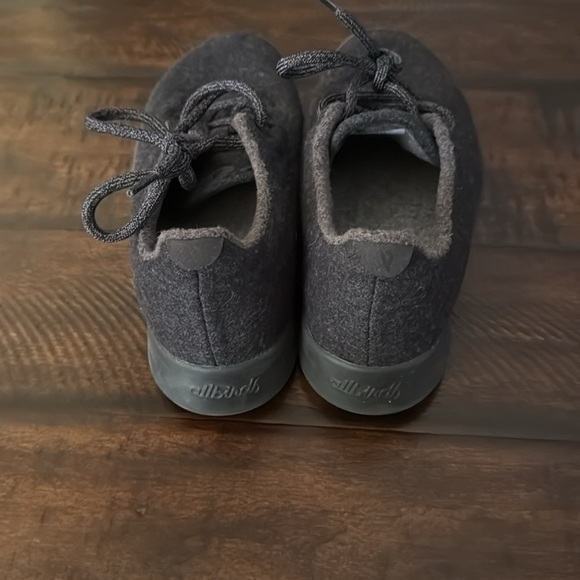 Allbirds Women’s gray wool runners sz 10 - Picture 3 of 4